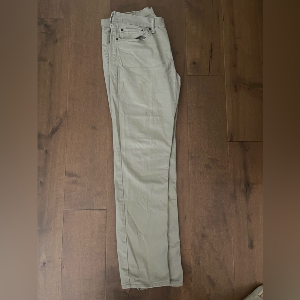 Tan Levi’s 511 w36,l34